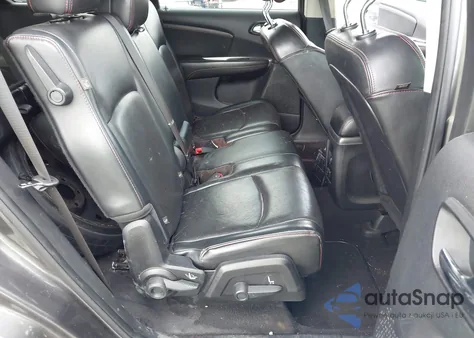 2015 Dodge Journey R/T z USA, uszkodzony, nr VIN 3C4PDCEG7FT713676